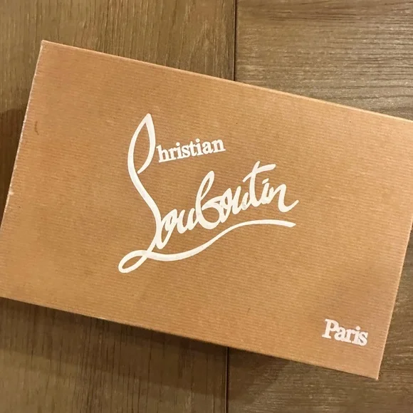 Christian Louboutin GOOD CONDITION
Iriza Leather Red Sole Pumps - Picture 3 of 14